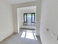 本房是137.42平米四室两厅一厨两卫四居室