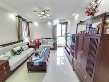 万科物业 奕聪花园 4室2厅 精装修