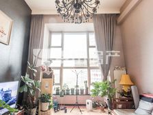 东西通透 大两居 位置好 安静无噪音 观花园 层高5.2米