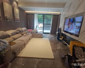保利印江南4室2厅2卫南朝向579.0万元/套出售