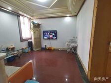 华侨城3室2厅1卫南朝向212.0万元/套出售