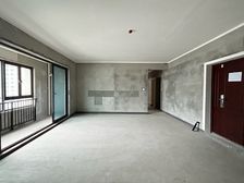 渝北区 鲁能泰山7号九街区 四房 150万