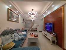 巴南区 协信天骄溪悦 四房 104.5万带花园带车位