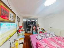 龙华·三江小区·1室·1厅