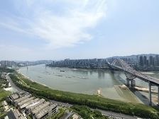 北滨路全看江房源。 阳光城天澜道 头排看江 保真!