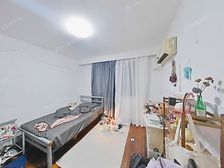 看房有钥匙丨南北互通丨通风很好丨中等装修丨轨交十四加持