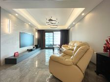 南岸区 铂悦澜庭 四房 246万