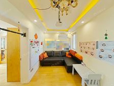 1T2户精装修,两室朝南,可做三房,6、18双轨交,前排无遮