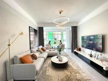 观海路飞龙新品,小高层层高高,耳朵户型阳台带贯穿