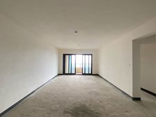 渝北区 华侨城嘉陵江天 四房 240万