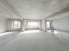 爱尚海,海边洋房,中间楼层,小区中间,有车位小棚