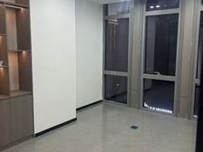 高铁站建正东方550平业主直租拎包办公家具齐全