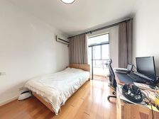 几年出一套的好房源!经典4开间朝南户型湖景视野震撼