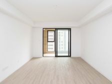 高端品质住宅 龙城金茂府4室精装 中间楼层 全新未入住