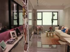 历城区奥体中路,紧邻万虹广场龙湖天街,团购车接车送看房