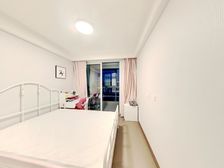 滨江品质小区,绿化好,小区新,还带游泳池,布局合理