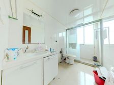 护城河畔泰华南门站 平直实小飞机户型精装修有钥匙拎包入住