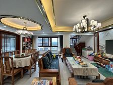 南岸区 鲁能领秀城4街区(南区) 五房 240万