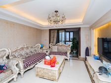 正衡旁 新城金郡4室精装 中上好楼层 四朝南好户型