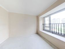 环境好,交通便利,楼层好,采光好,配套好