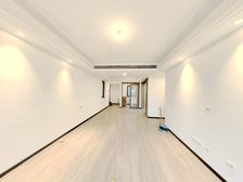 近5号线,出行便利,户型方正,开发商精装交付,