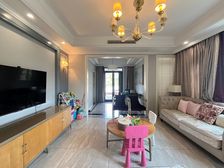 南岸区 鲁能领秀城4街区(南区) 五房 250万