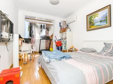 此房满五年、中间位置 安静无吵杂、 内环内、双轨交3/8线