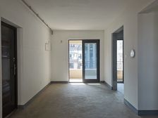 洋房顶跃 单层120 2+1 带屋顶花园100平 两个车位!