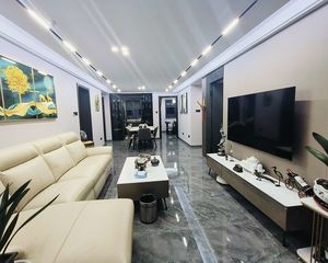 世茂云玺庐4室2厅2卫南朝向73.0万元/套出售