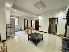 房东急需用钱,越秀东园新村 大三房 看小区花园 首付低 可看