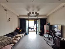 简洁风格 实木地板和实木家具 环保材料 适合自住