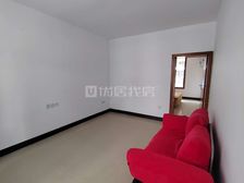 朝向北 普装 45平 龙船坪小区 1室 房东急置换 诚心出售