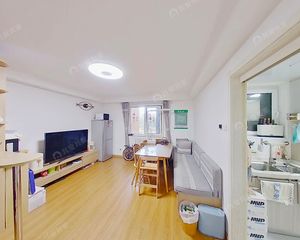 东坝 低总价南北大两居 首付50万 门口公园 看房方便急售