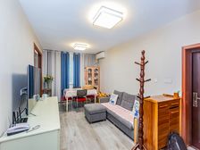 换房急售!新升新苑,精装修两房,户型正气,楼层好