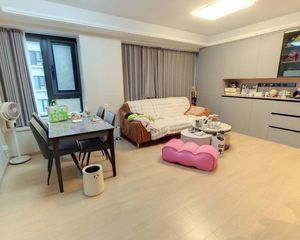 雅戈尔新湖景花苑3室2厅2卫南朝向325.0万元/套出售