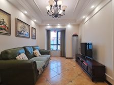 冉家坝,次新小区 精装修两室两卫,跃层户型,出门就是商场