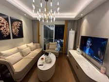 龙泉驿区 龙湖三千庭 四房 157万