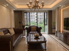 维科东院4室2厅3卫南朝向580.0万元/套出售