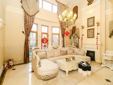 (社区租售部)中轴路上东边边户!精装样板间!南客厅挑空!有钥