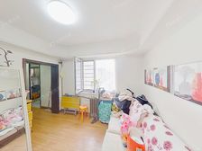 甘露园大院里南北3居 双卧朝南临地铁1号线四惠东大悦城