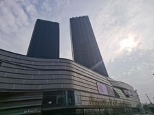 中海中心直租曹杨周边品质楼盘,环球港久光信泰中心长城大厦近铁