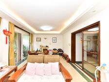 观前街独栋园林别墅,一到三层 四个汽车位+汽车库,院子开门