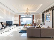 南北通透紫御华府5室2厅豪华装修