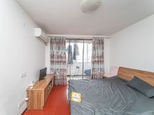 23号线建设中,对应园南,电梯已经加装好,中间楼层,不对马路