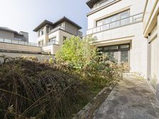 新出太湖院子类独栋别墅 毛坯大院子 随时看房