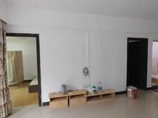 新江雅苑 精装2房 步梯低层 南北对流 看房电话联系