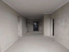 城南 玥珑湾 毛坯3房 朝南 蝴蝶户型,看房电话联系