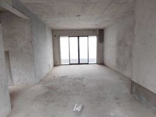 保利公园 湖景4房 电梯中层 朝南带入户花园 通风采光好