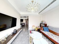 不靠庙,楼层好,新装修5年不到,房东诚心出售