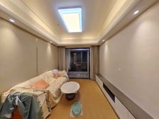 次新小区万科东潮之滨,独享大露台,适合养花草